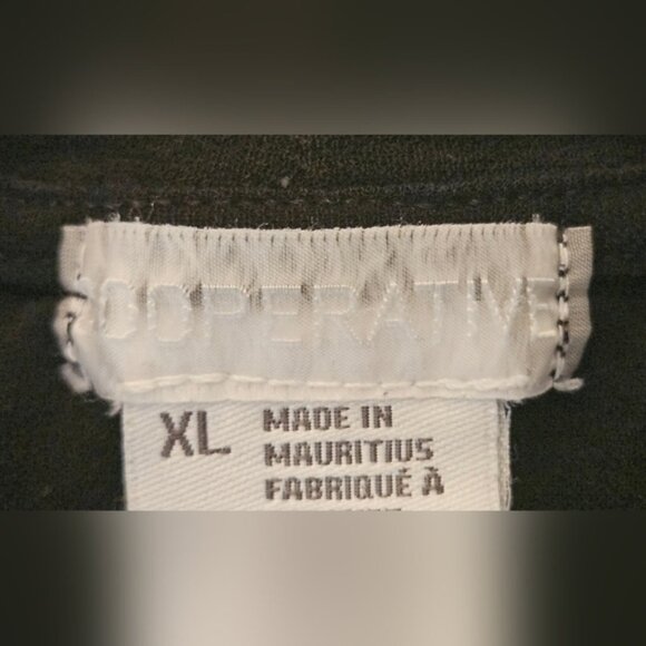 COOPERATIVE Black Cutout Crop Twist Front Crewneck Top - Picture 7 of 8